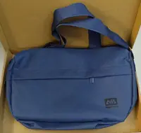 新建休閒側背包